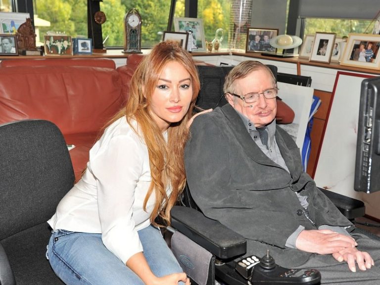 stephen-hawking-aysegul-ekinci